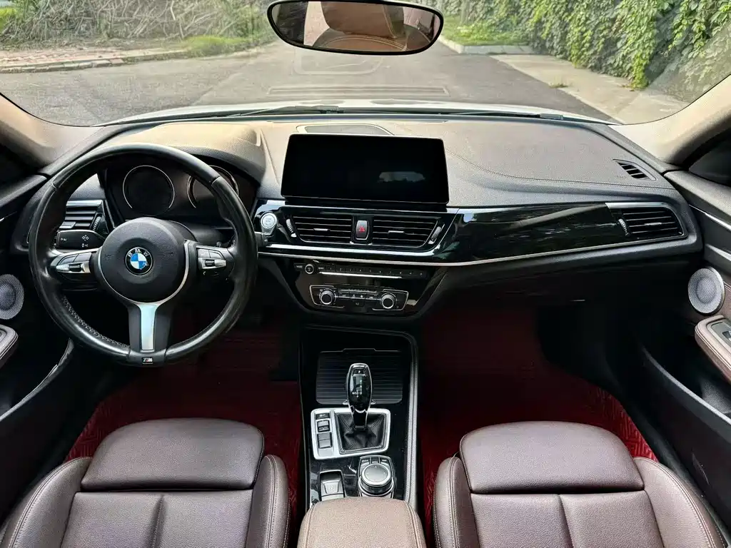 BMW 1 Series — миниатюра 8