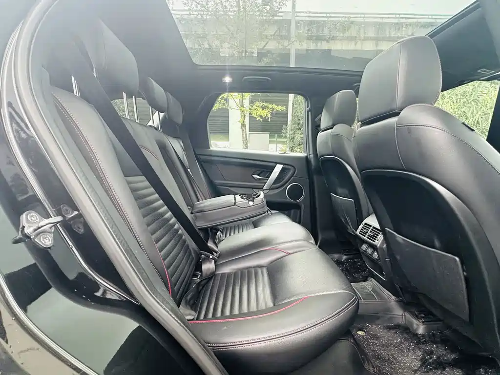 Land Rover Discovery Sport — миниатюра 17