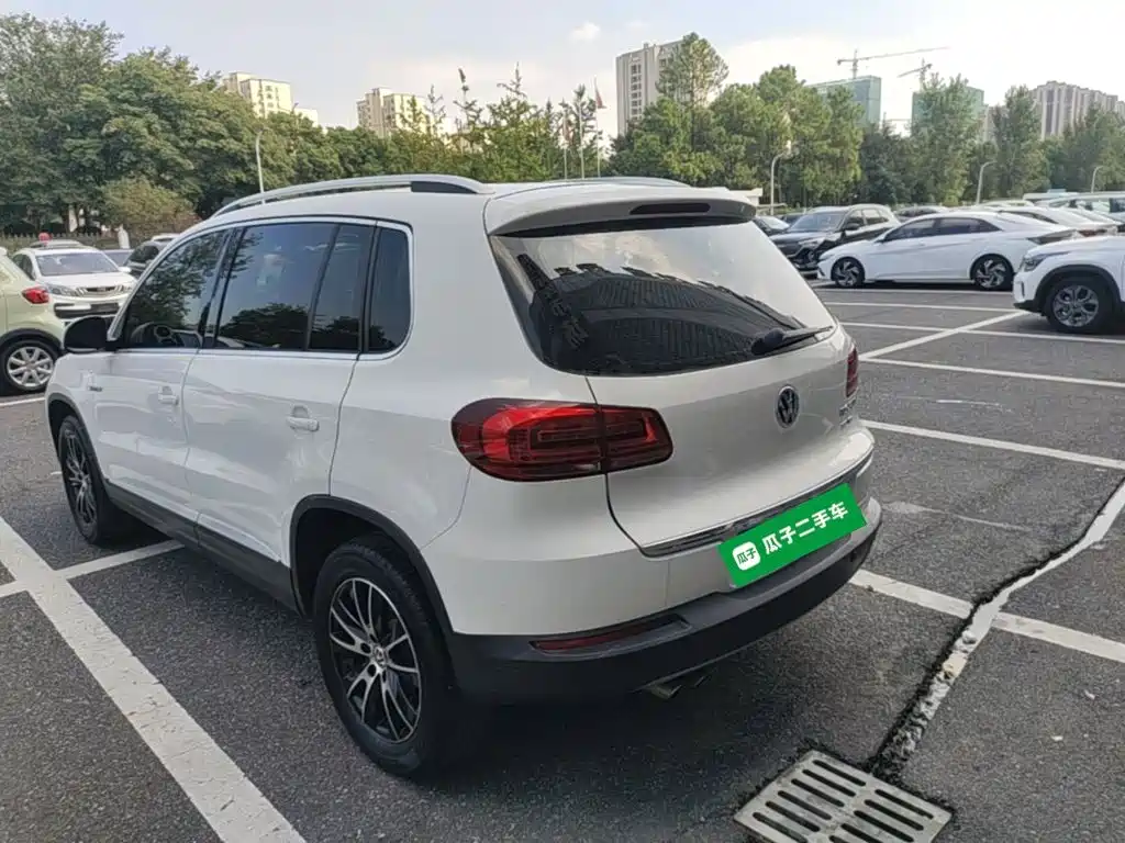 Volkswagen Tiguan — миниатюра 5