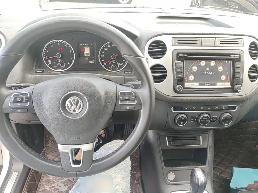 Volkswagen Tiguan — миниатюра 10