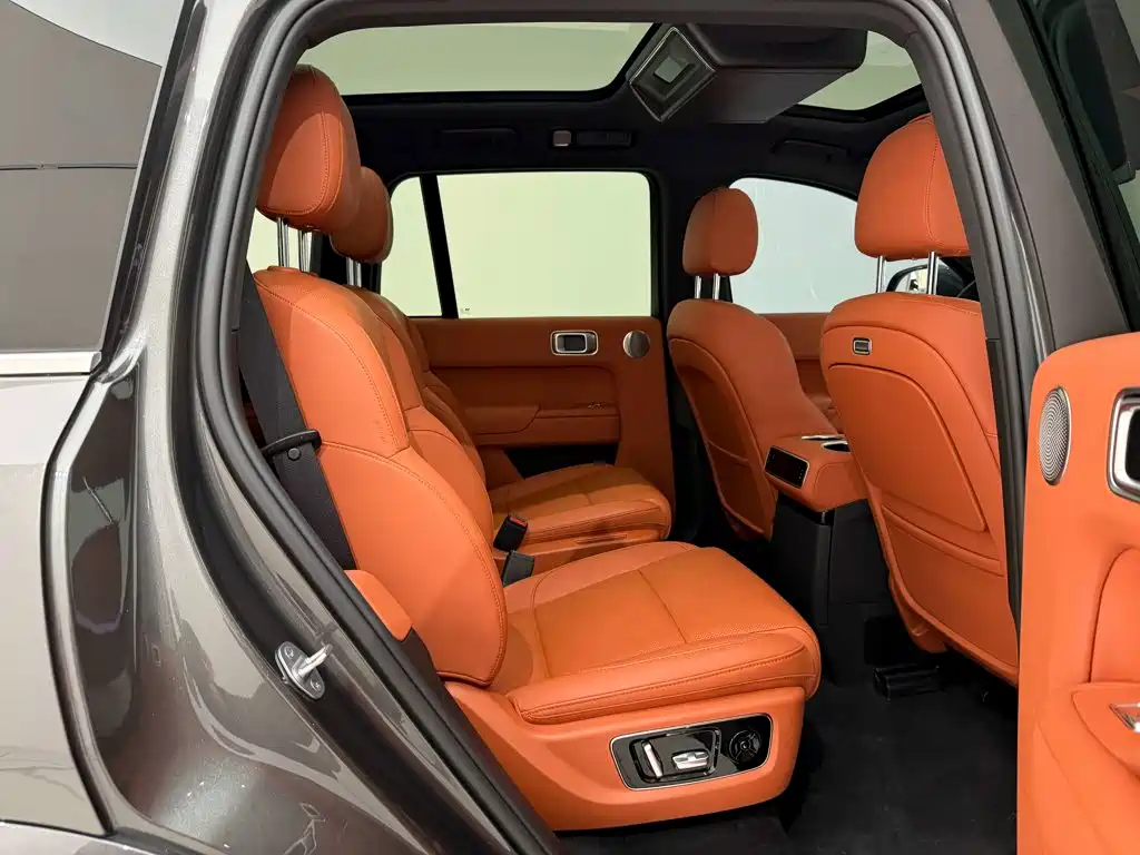 Li Auto Li L8 — миниатюра 23