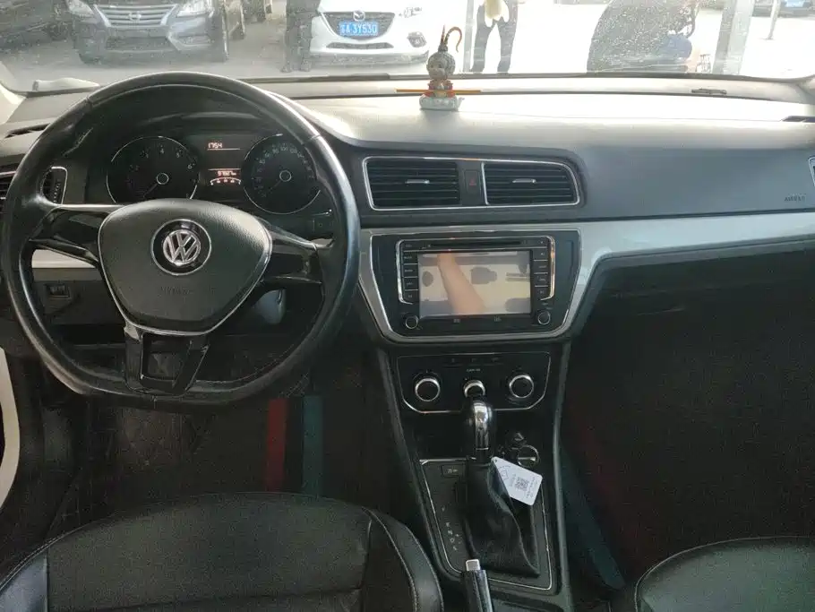 Volkswagen Lavida — миниатюра 12