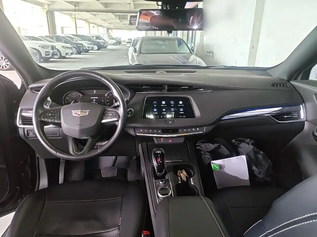 Cadillac XT4 — миниатюра 10