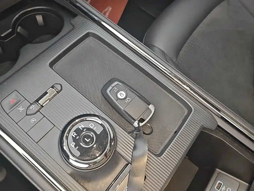 Ford Evos — миниатюра 9
