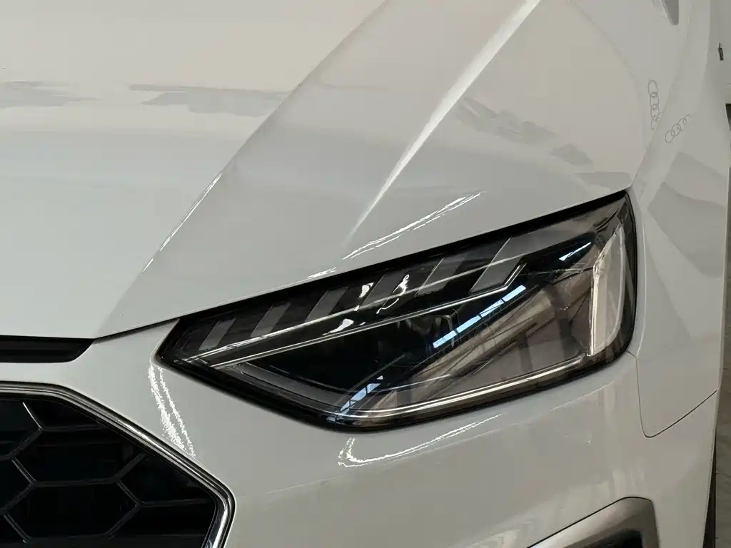 Audi A4L — миниатюра 10