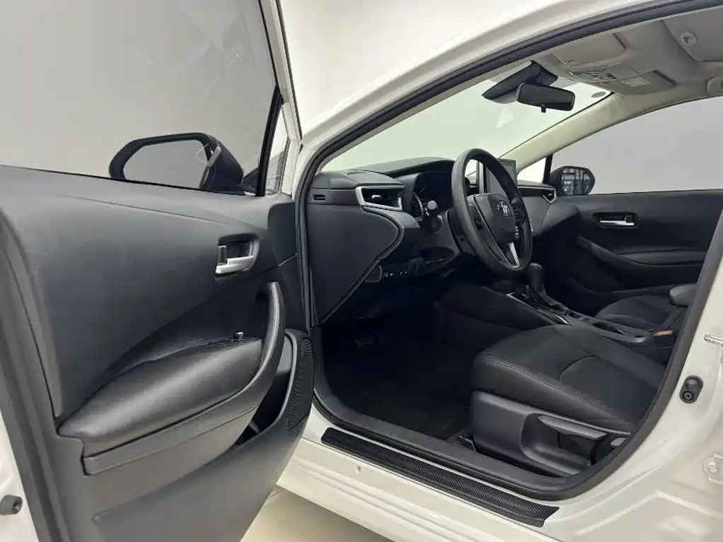 Toyota Corolla — миниатюра 11