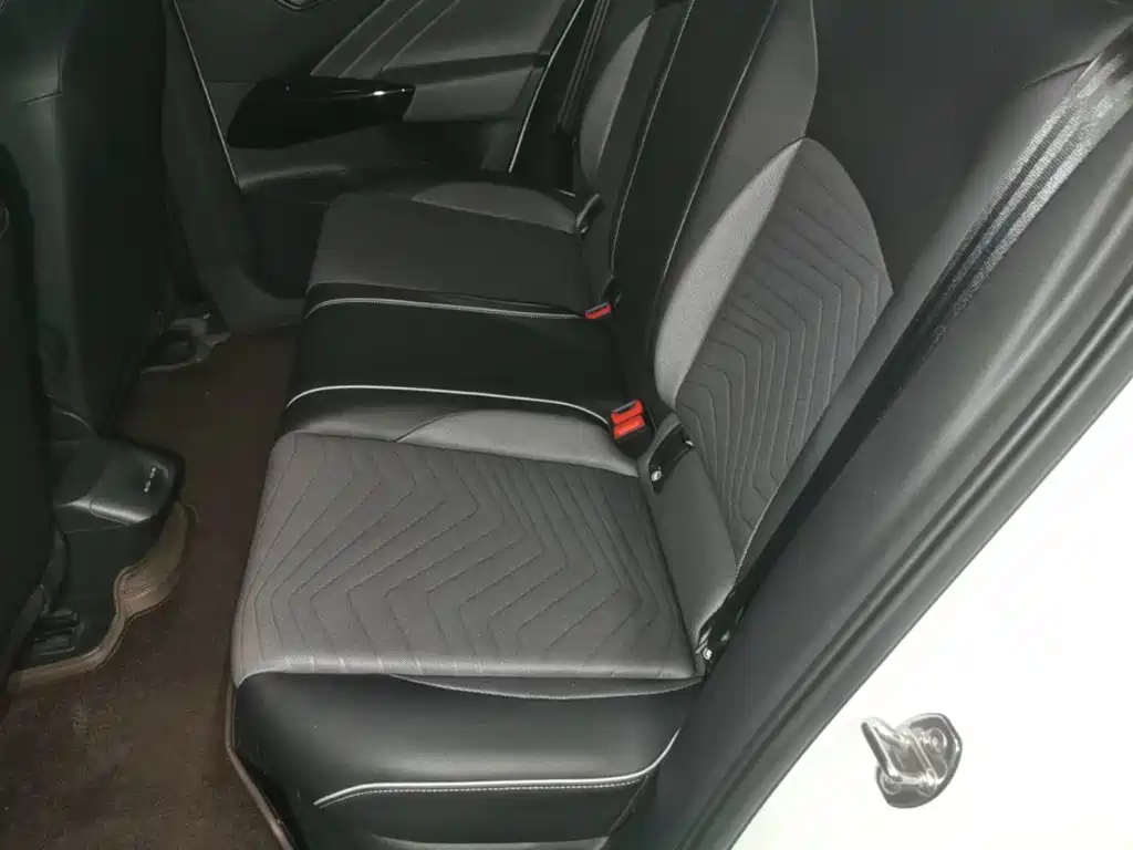 Volkswagen ID.3 — миниатюра 17