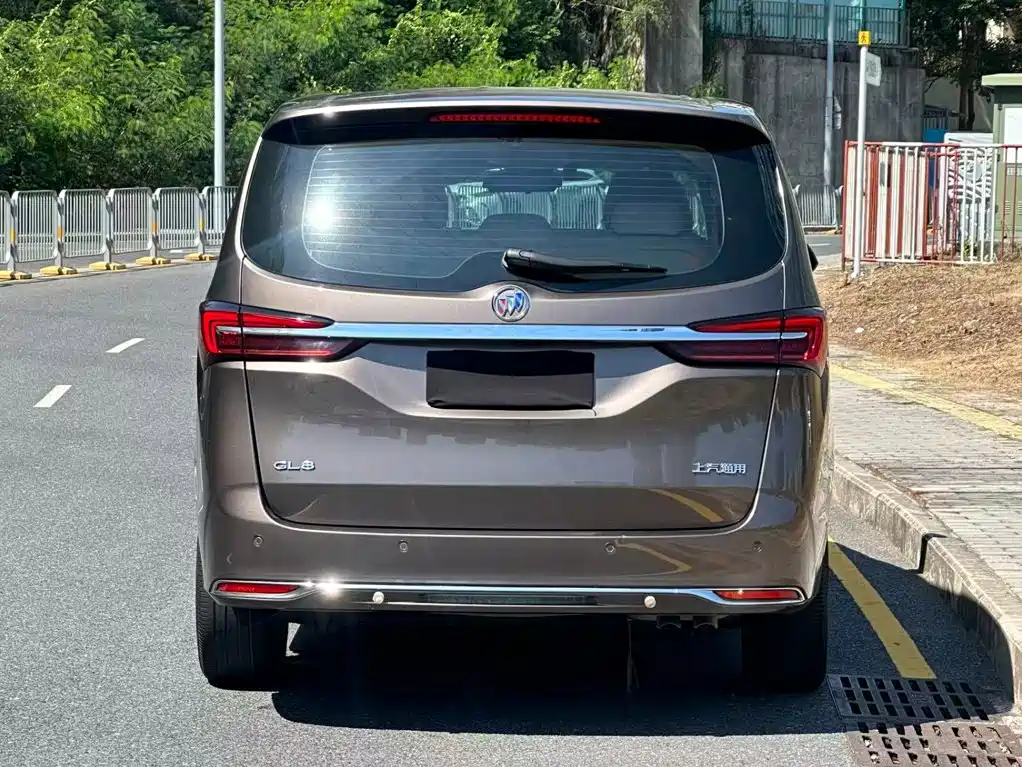 Buick GL8 — миниатюра 15