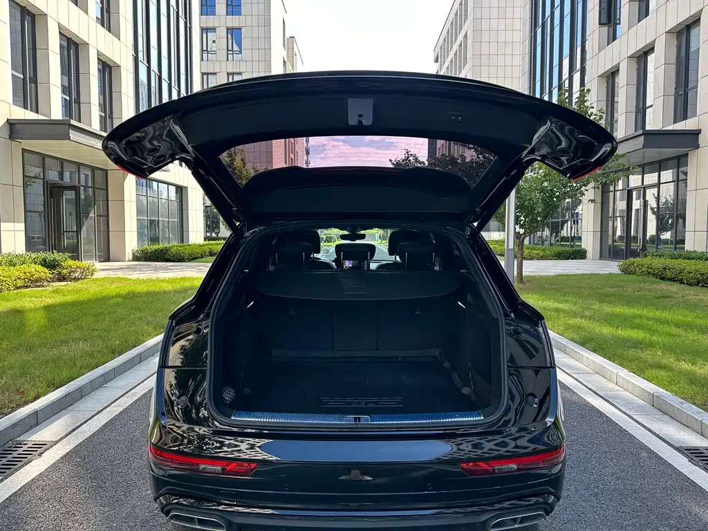 Audi Q5L — миниатюра 26