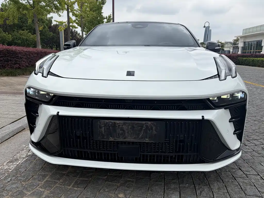 Lynk & Co 03 — миниатюра 2