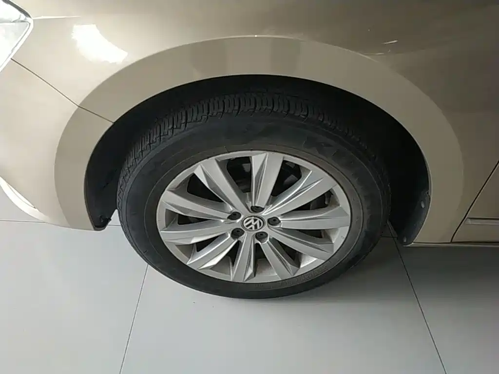 Volkswagen Bora — миниатюра 23