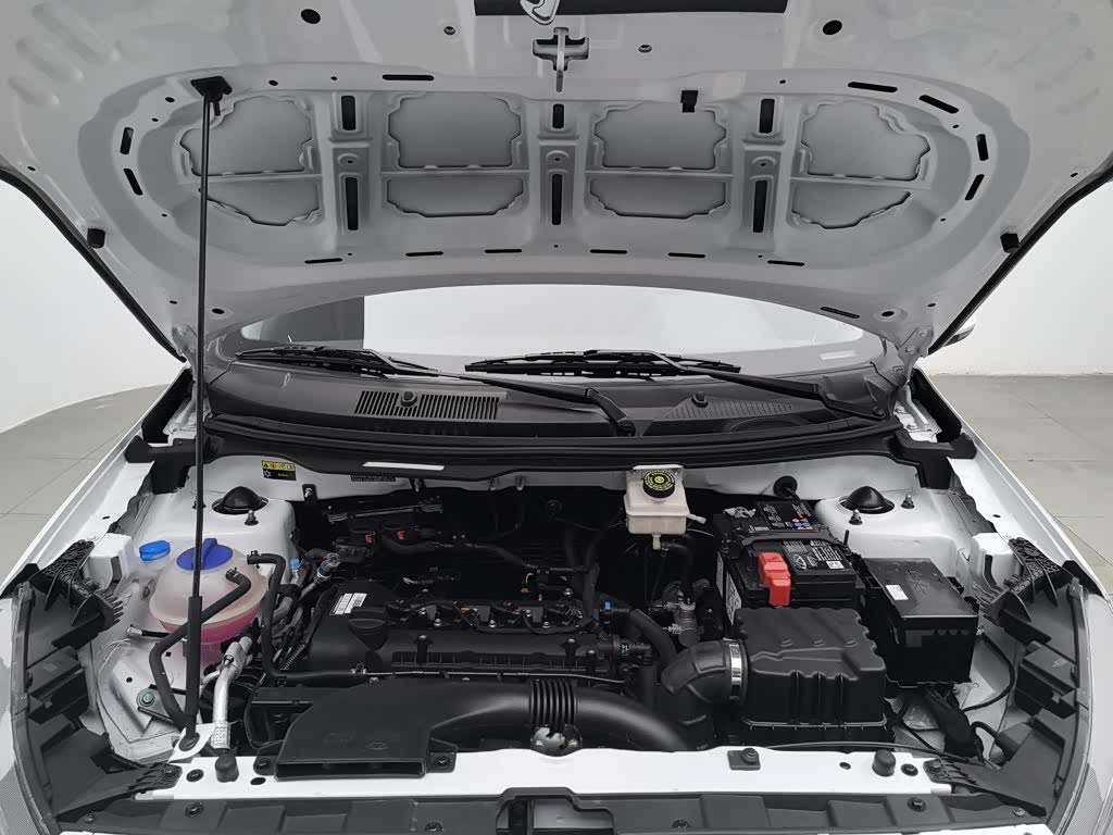 CHERY Tiggo 3x 1.5 л 2026 г. Белый, пробег 3600 км