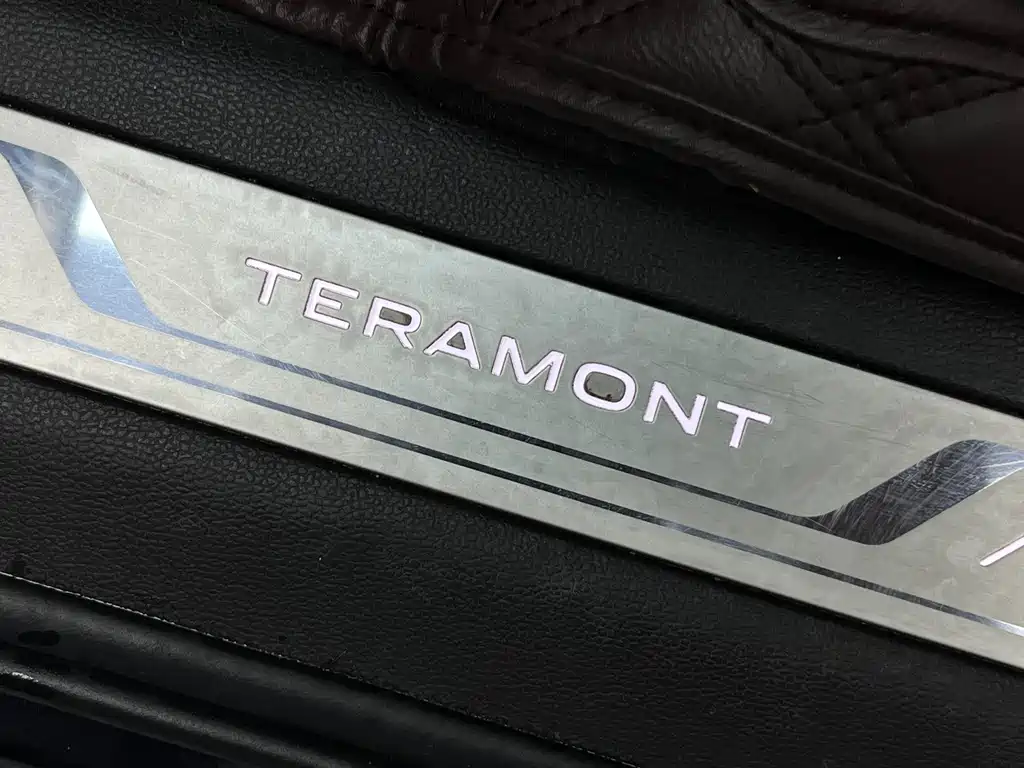 Volkswagen Teramont — миниатюра 11
