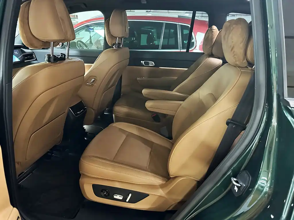 Li Auto Li ONE — миниатюра 12