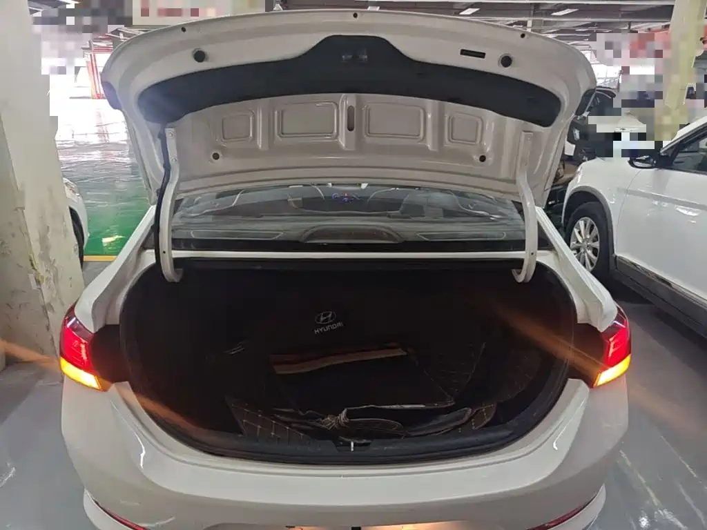Hyundai Verna — миниатюра 19