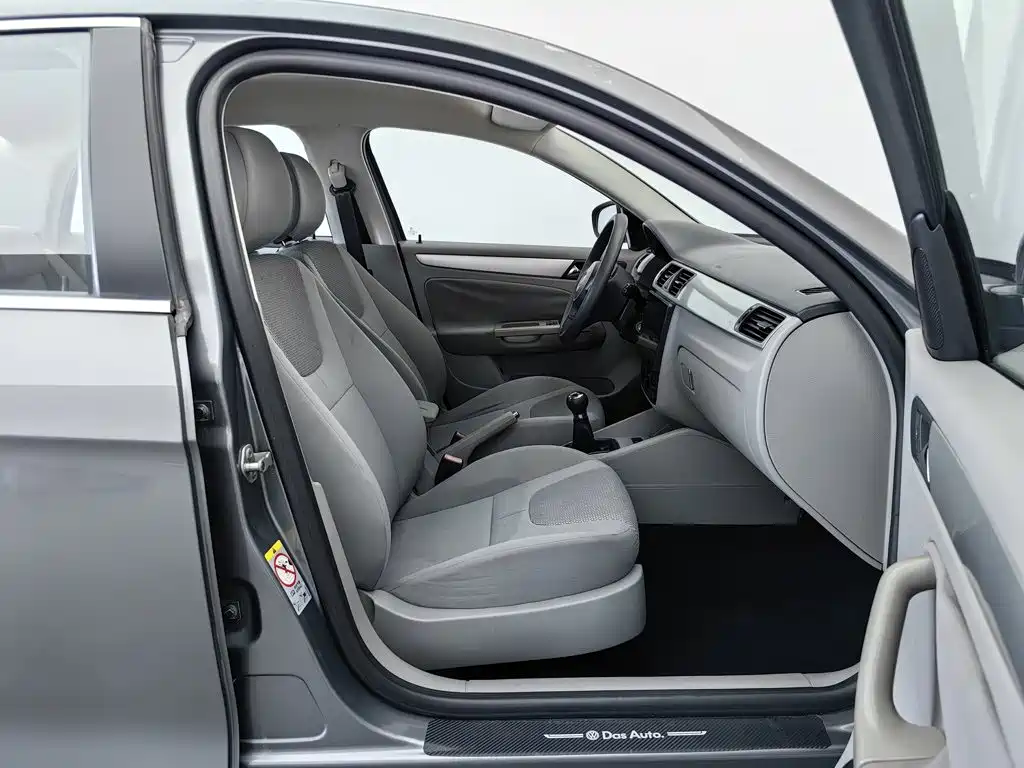 Volkswagen Bora — миниатюра 23