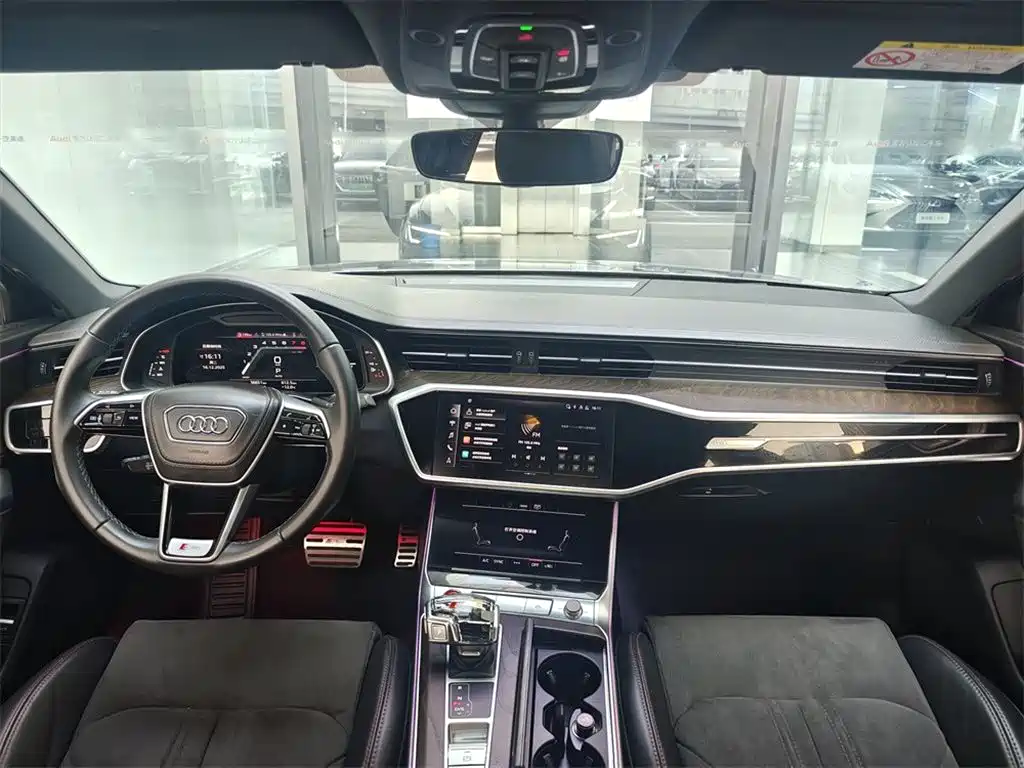 Audi A6L 2024 45 TFSI