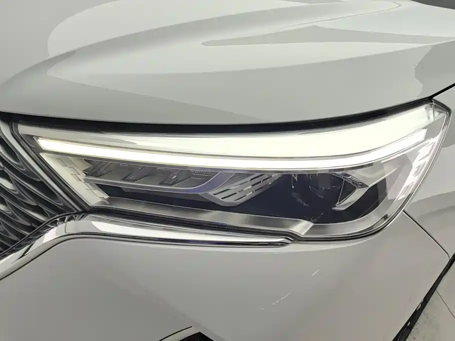 Haval M6 — миниатюра 5