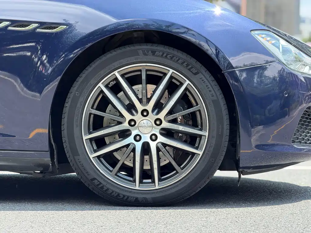 Maserati Ghibli — миниатюра 15