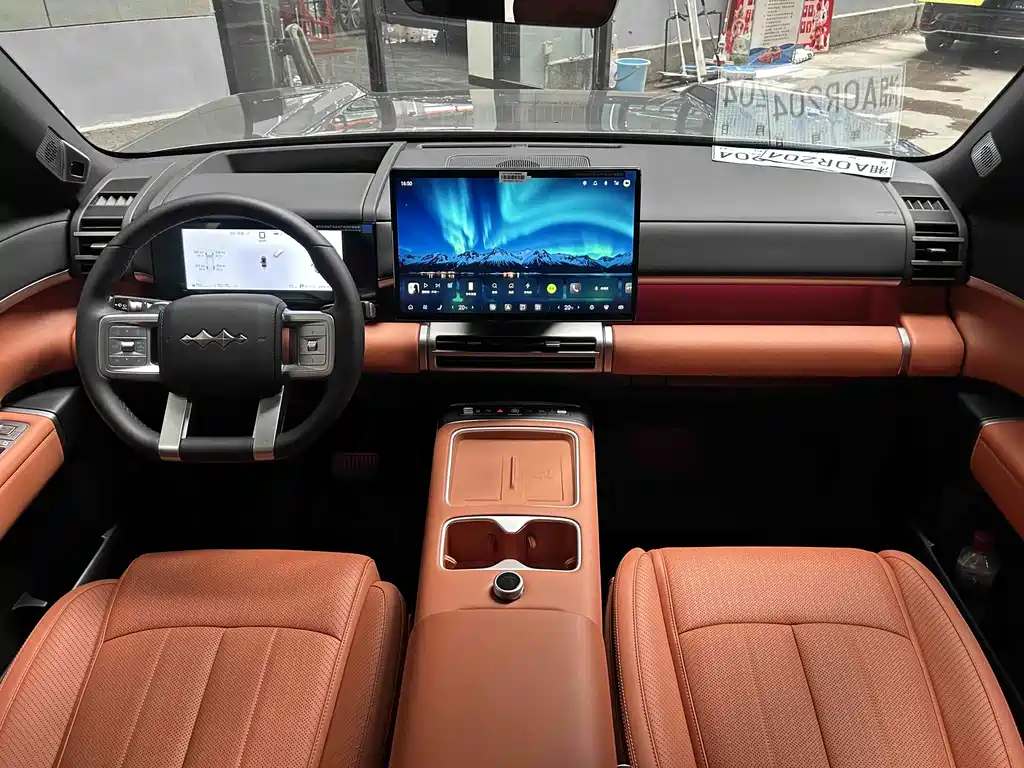Fangchengbao Leopard 7 7 2025 200KM Max