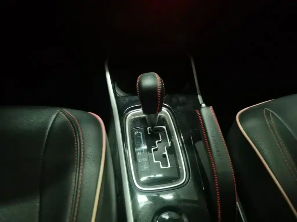 Mitsubishi Outlander — миниатюра 14