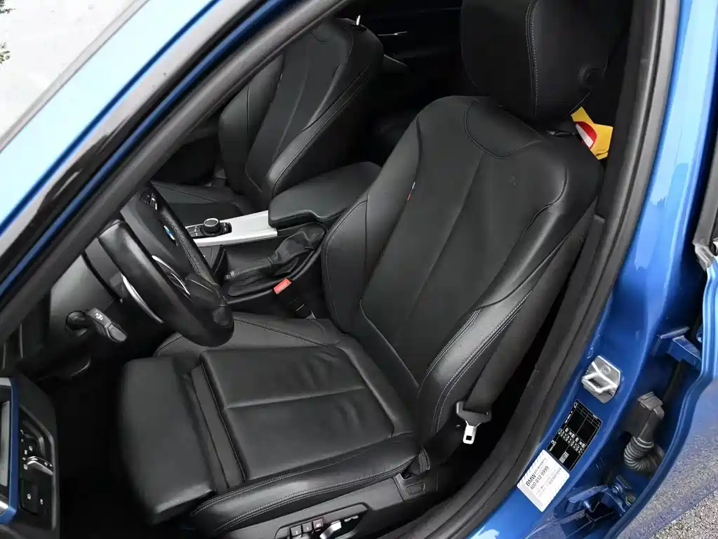 BMW 3 Series — миниатюра 8