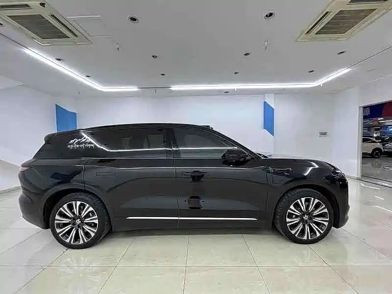 NIO ES8 — миниатюра 7