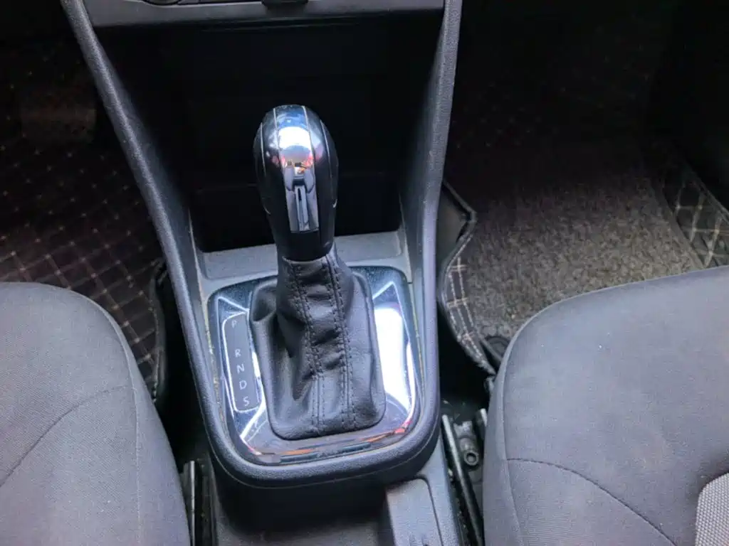 Volkswagen Jetta — миниатюра 14
