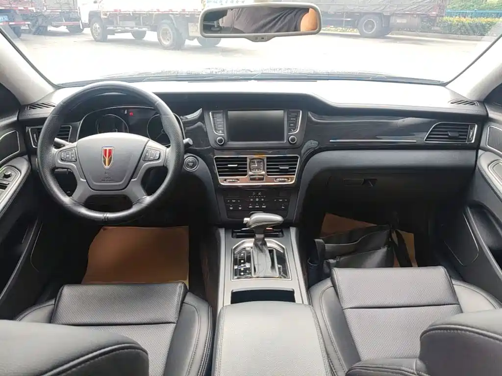 Hongqi Hongqi H7 — миниатюра 10