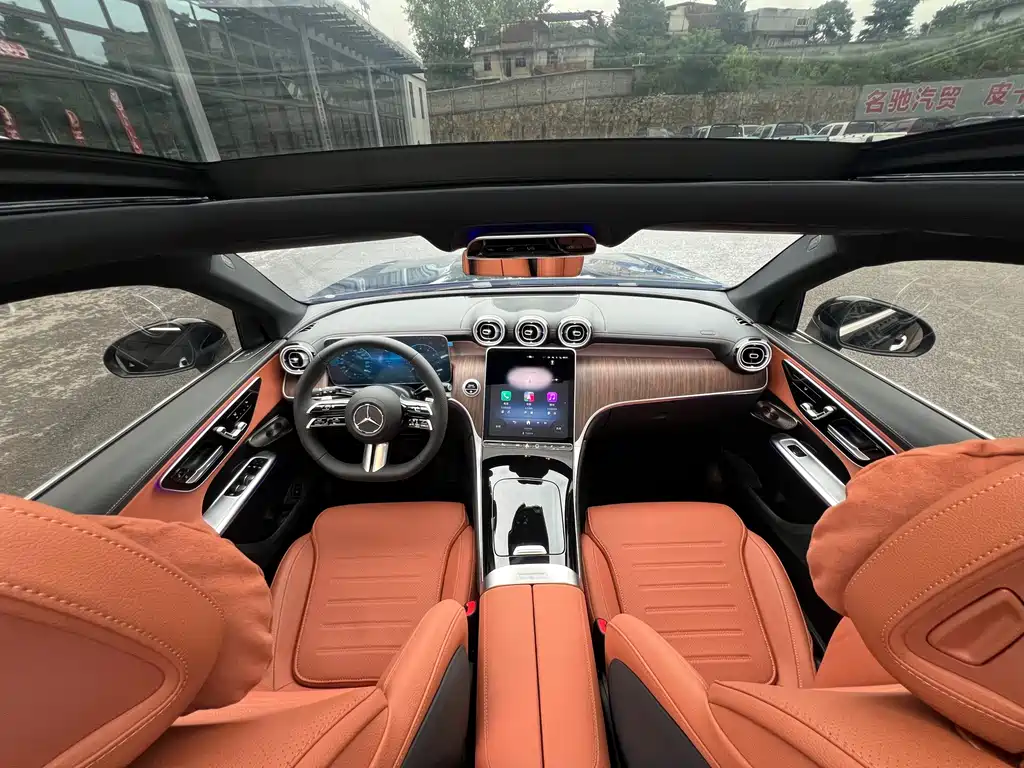 Mercedes-Benz GLC 2026 GLC 300 L 4MATIC 5 мест