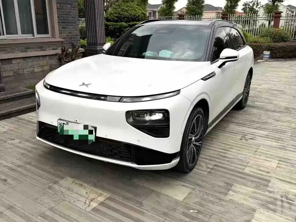 XPeng G9
