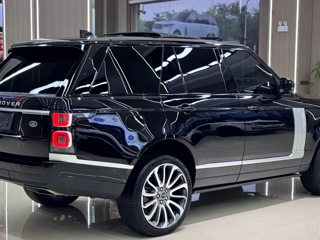 Land Rover Range Rover — миниатюра 15