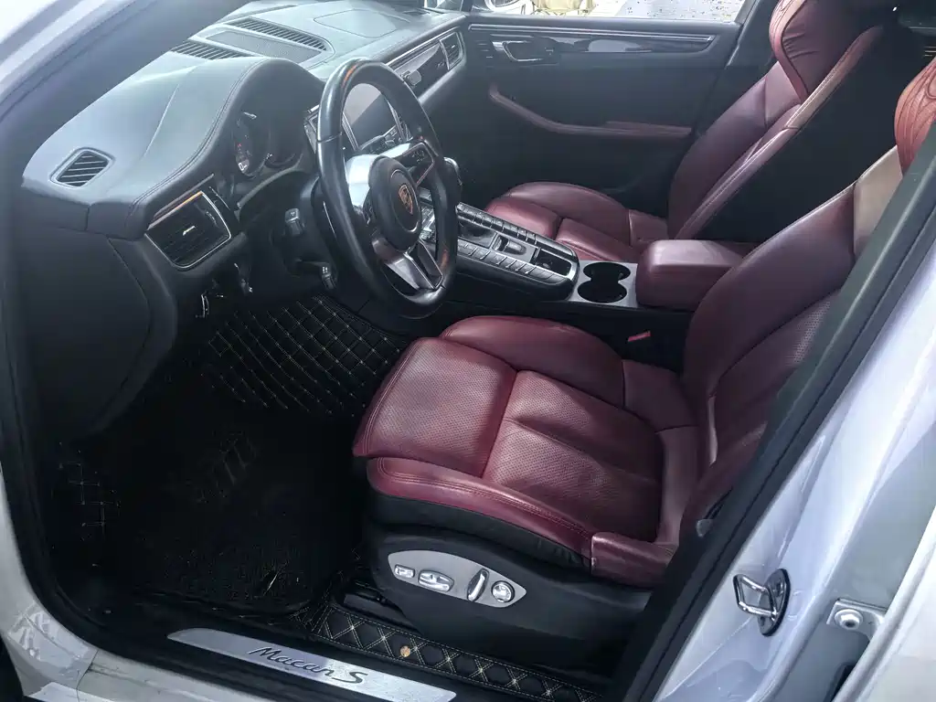 Porsche Macan — миниатюра 4