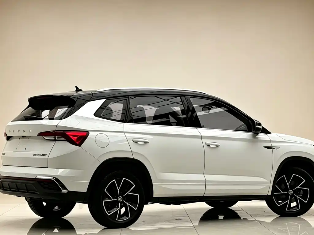 Skoda Kamiq — миниатюра 3