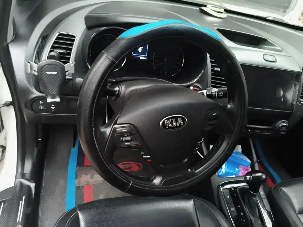 Kia K3 — миниатюра 6