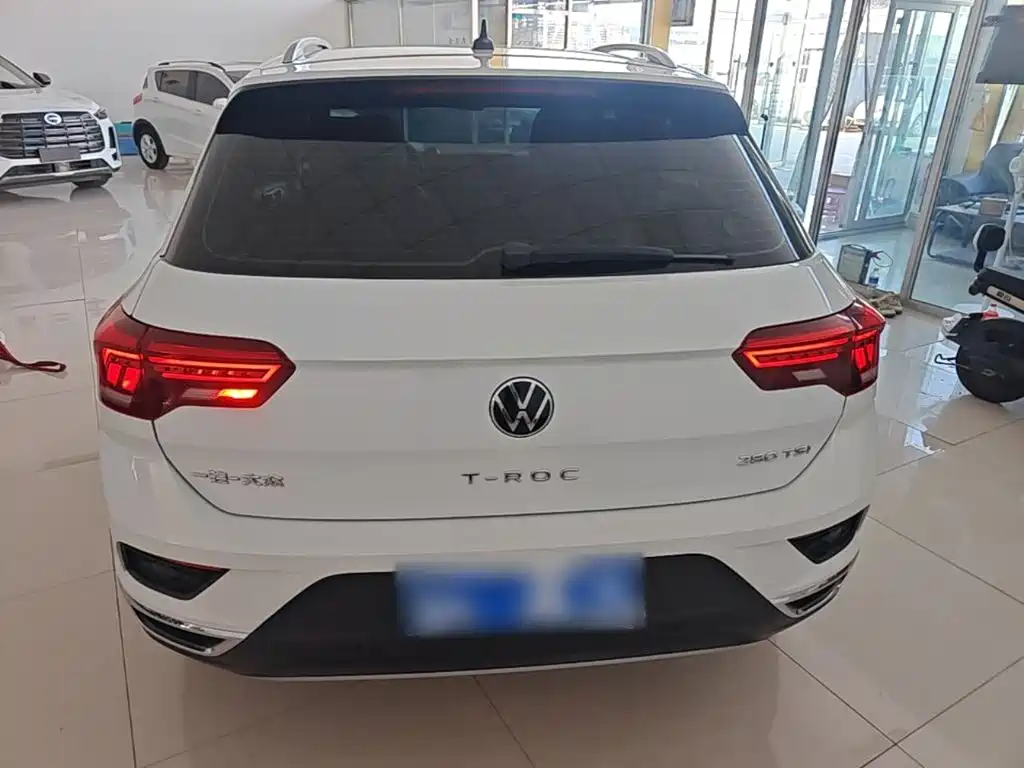 Volkswagen T-Roc — миниатюра 6