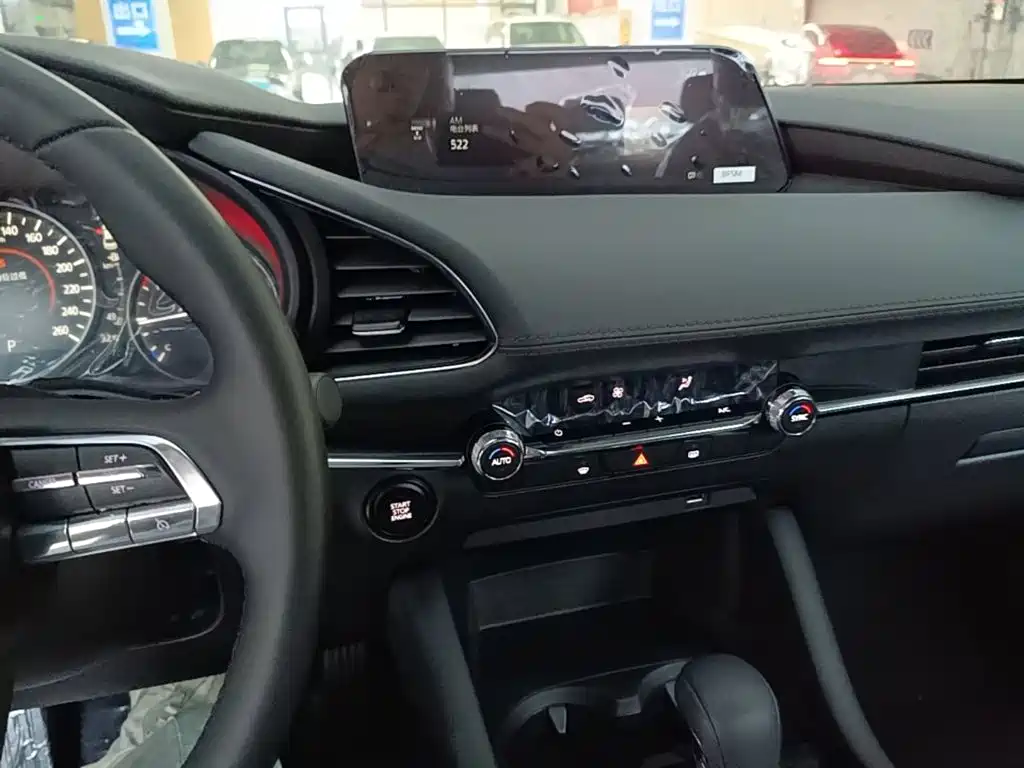 Mazda 3 Axela — миниатюра 13