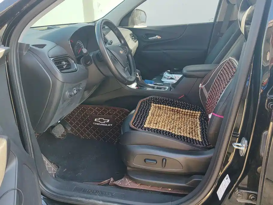 Chevrolet Equinox — миниатюра 9