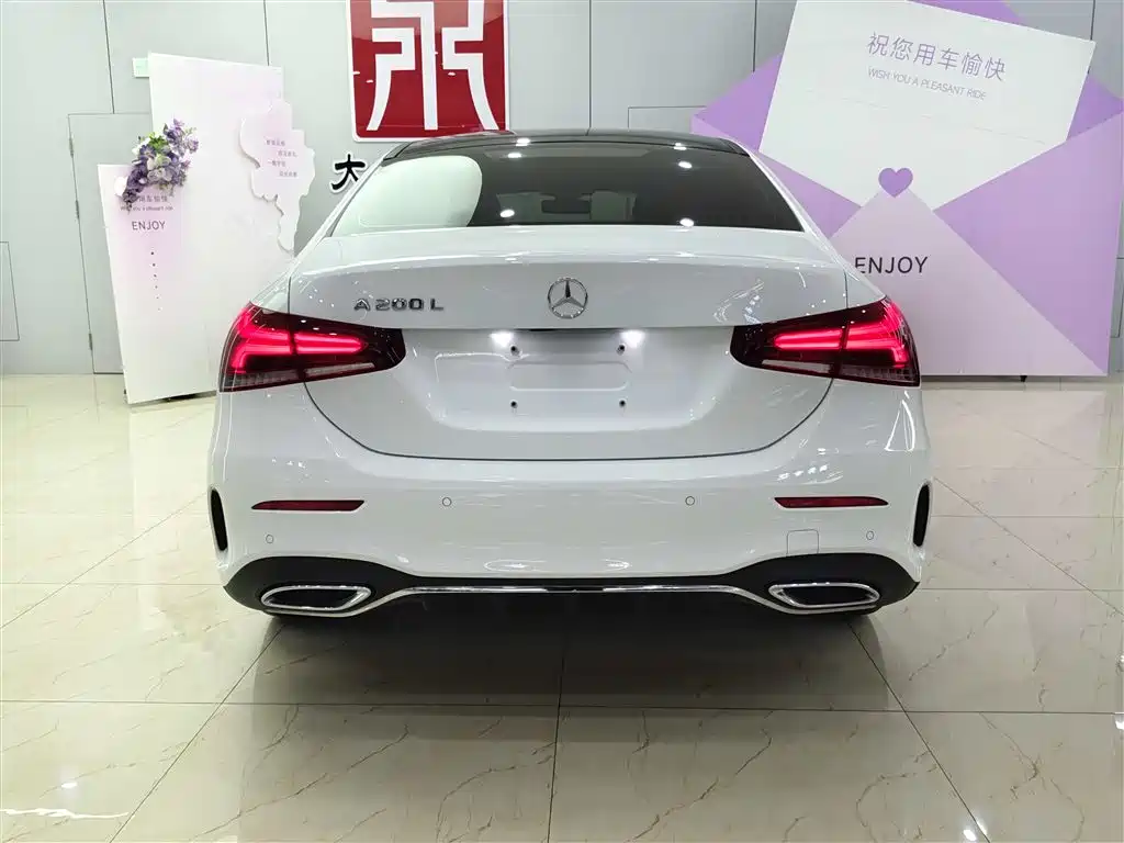 MERCEDES-BENZ A CLASS