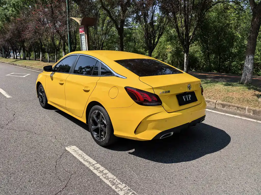 MG MG5 — миниатюра 7