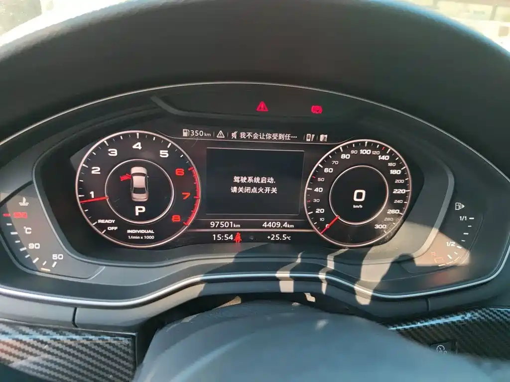 Audi A4L — миниатюра 12
