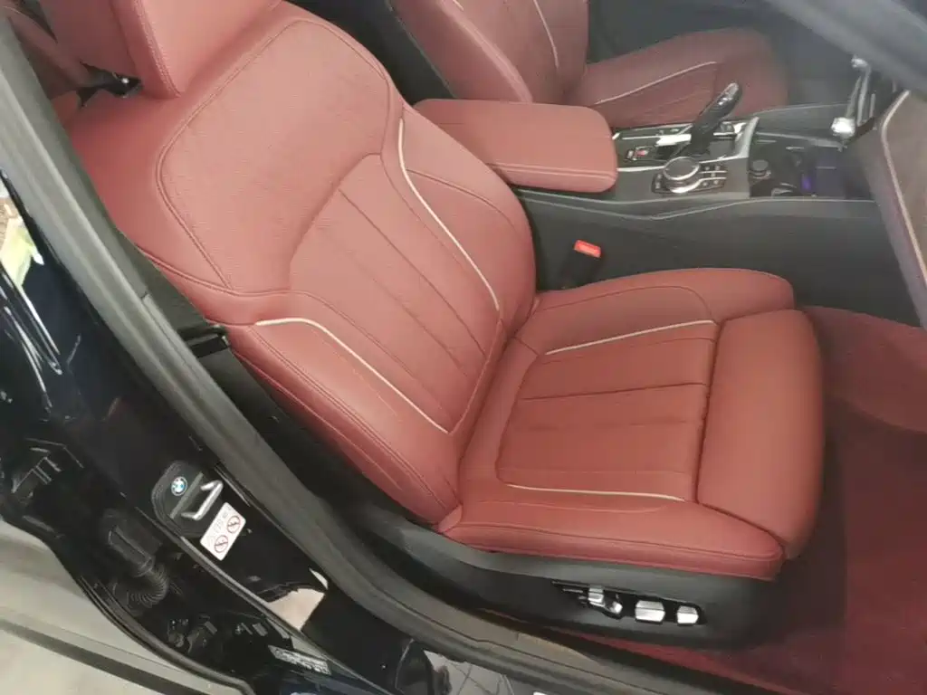BMW 5 Series — миниатюра 25