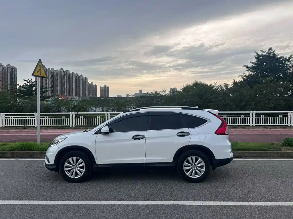 Honda CR-V — миниатюра 4