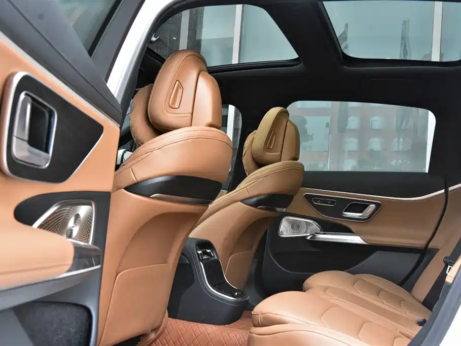 Mercedes-Benz E-Class — миниатюра 15