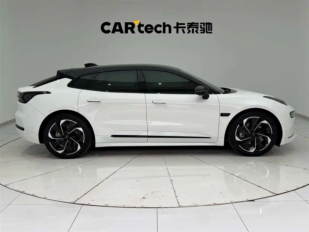 ZEEKR EXTREME KRYPTON 001