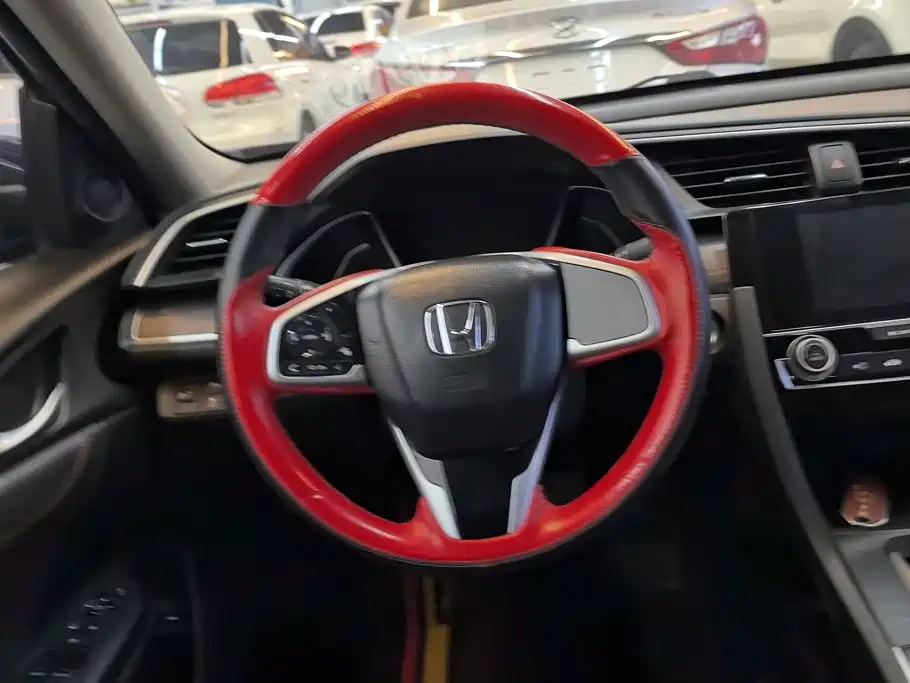 Honda Civic — миниатюра 15