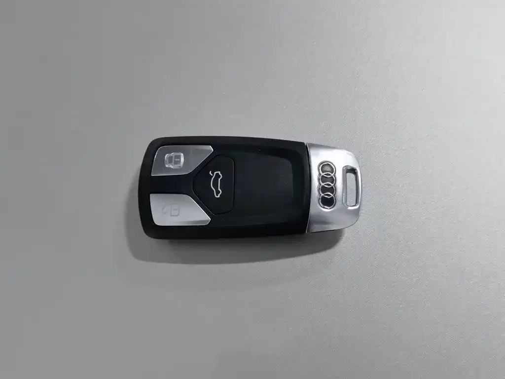 Audi A4L — миниатюра 19
