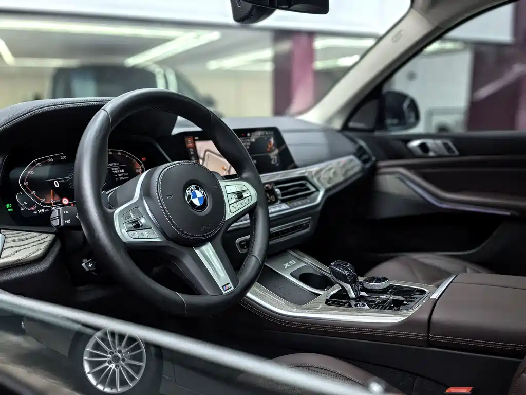 BMW X5 — миниатюра 30