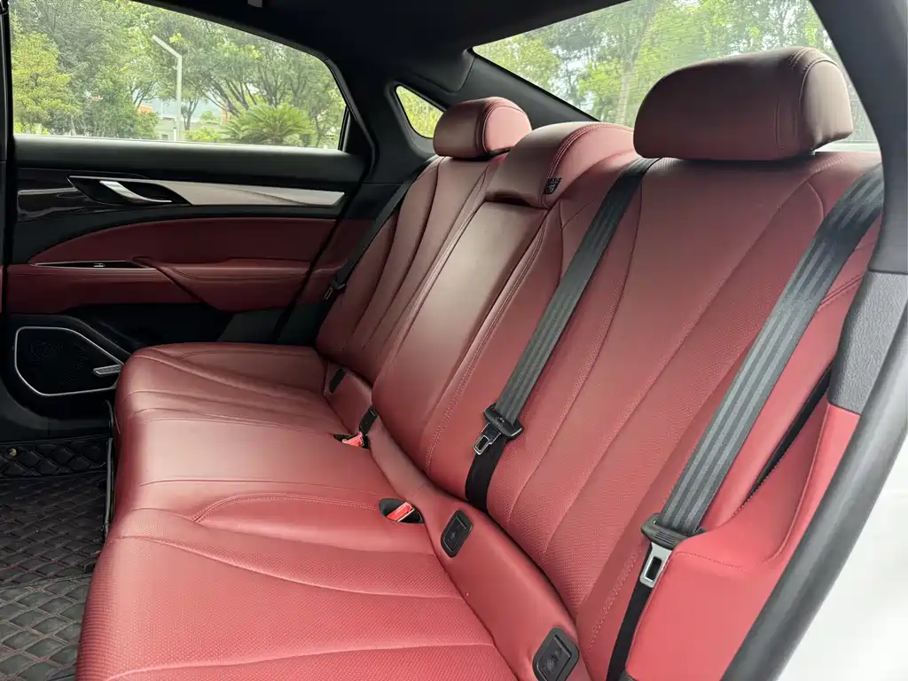 GEELY AUTOMOBILE BORUI