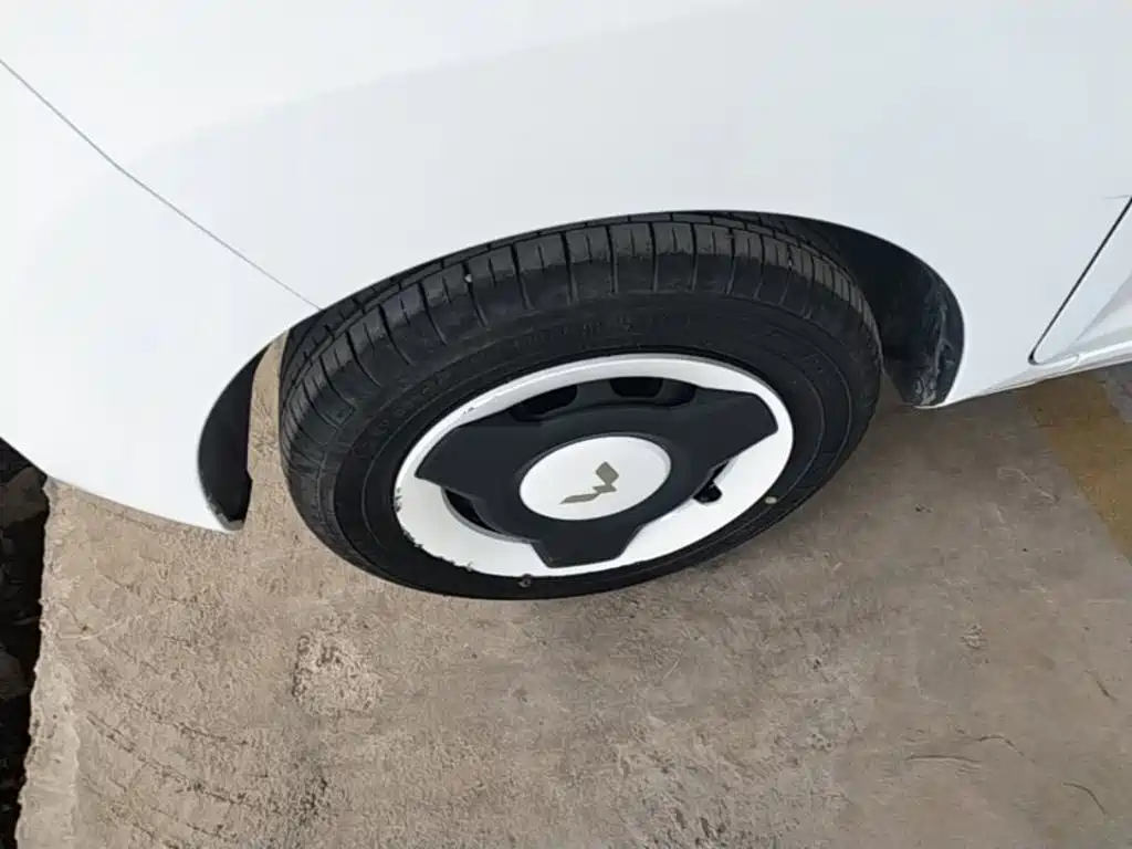 Wuling MINIEV — миниатюра 23